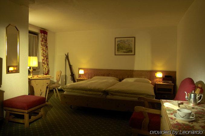 Hotel Bernina Pontresina Cameră foto
